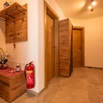Apartament Melanie