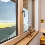 Melanie Apartament